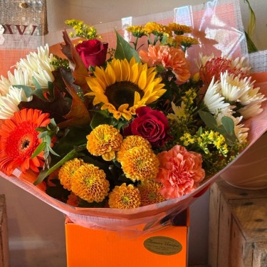 Autumn flower delivery by Flowers Unique in Moate.