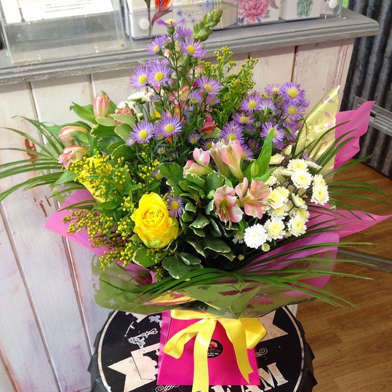 About Direct2Florist images